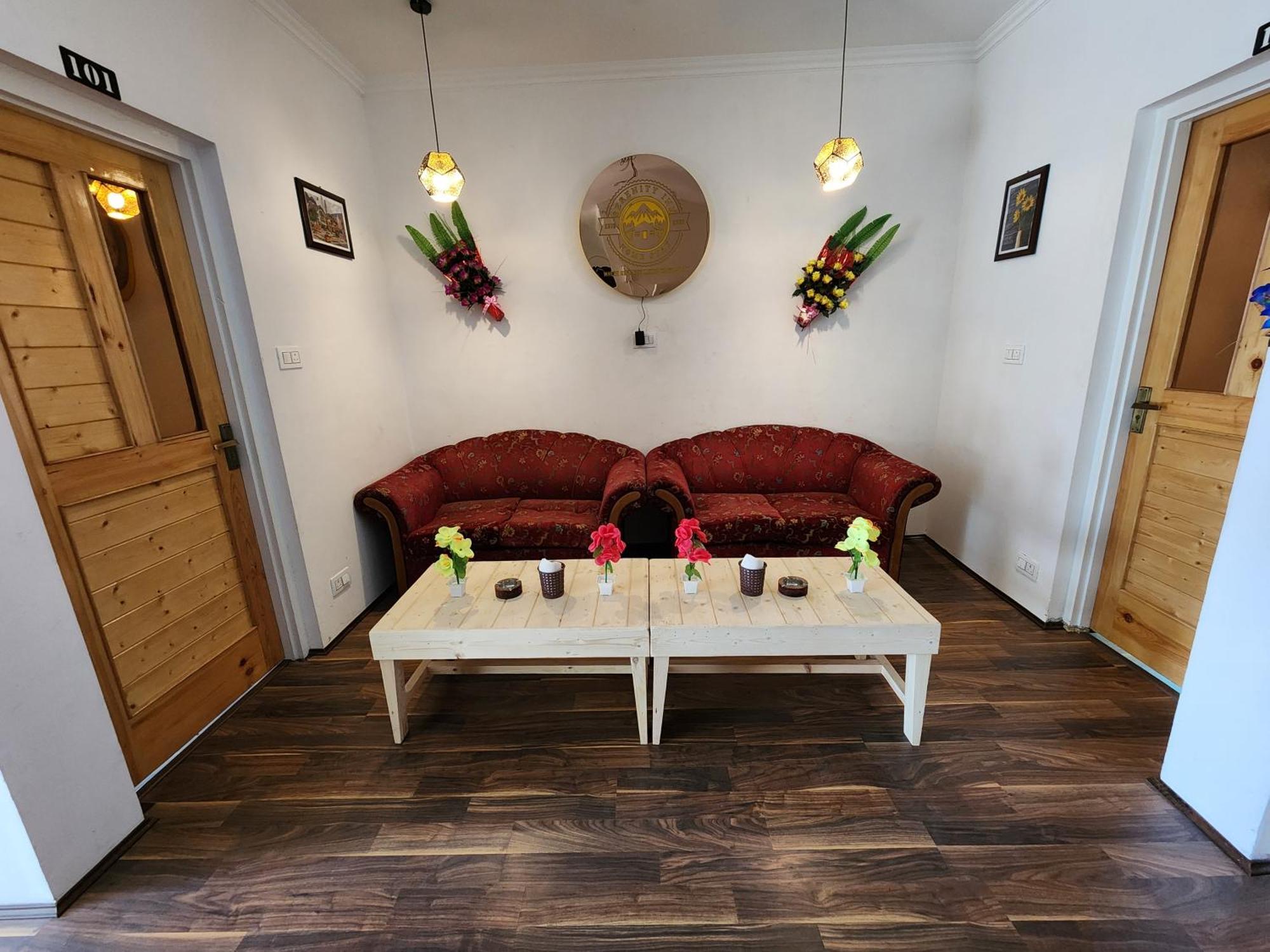 Serenity Inn Home Stay Srīnagar Kültér fotó