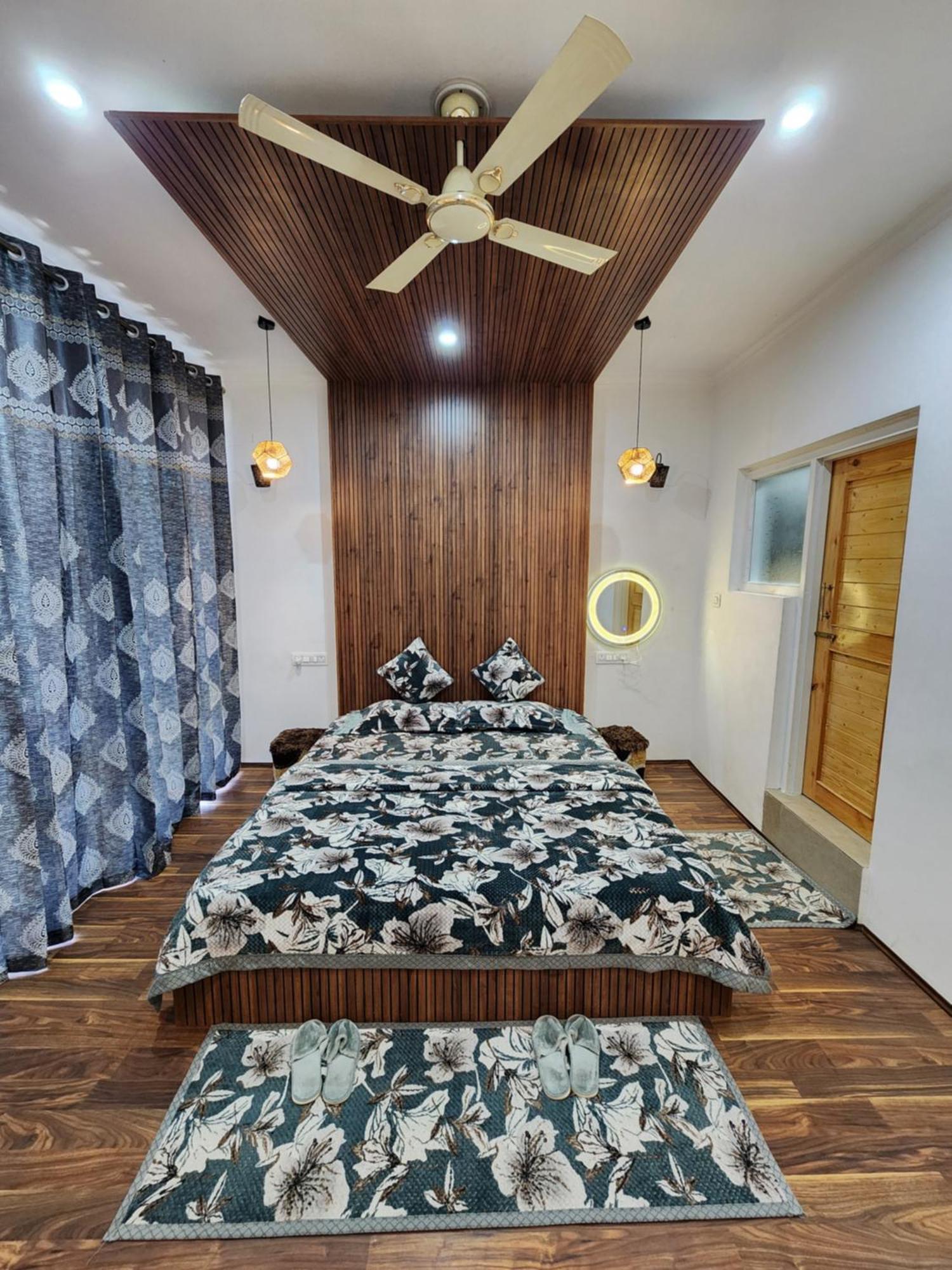 Serenity Inn Home Stay Srīnagar Kültér fotó